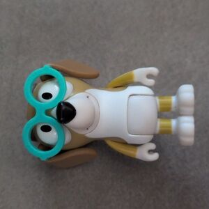 Bluey Figure Honey Friend Replacement Green Glasses Dog